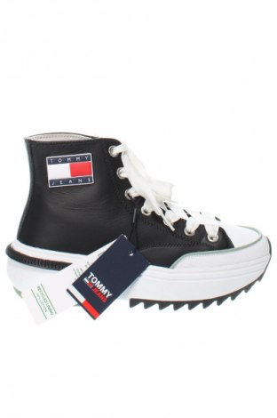 Dámske topánky  Tommy Jeans, Veľkosť 39, Farba Čierna, Cena  112,95 €