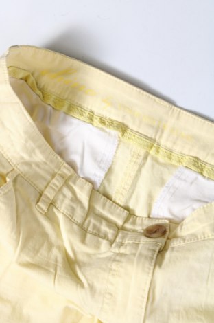 Γυναικείο παντελόνι, Μέγεθος M, Χρώμα Κίτρινο, Τιμή 4,66 €