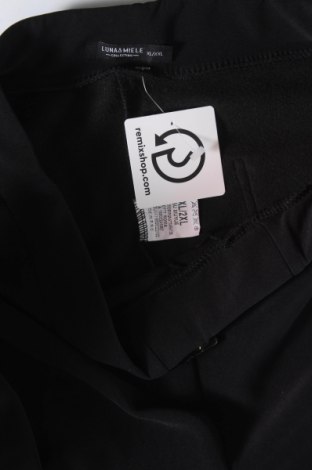 Pantaloni de femei, Mărime XL, Culoare Negru, Preț 24,99 Lei