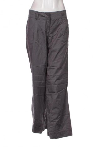 Γυναικείο παντελόνι 3 Suisses, Μέγεθος L, Χρώμα Γκρί, Τιμή 4,84 €