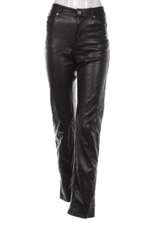 Damenhose Bershka, Größe XS, Farbe Schwarz, Preis 6,79 €