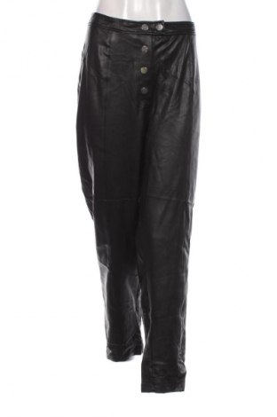 Дамски панталон City Chic, Размер XXL, Цвят Черен, Цена 13,05 лв.