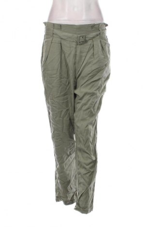 Дамски панталон Diverse, Размер S, Цвят Зелен, Цена 16,53 лв.