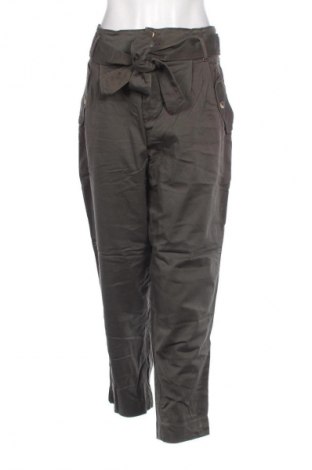 Pantaloni de femei H&M, Mărime L, Culoare Verde, Preț 26,99 Lei