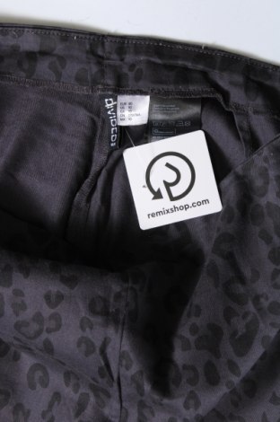 Damenhose H&M Divided, Größe M, Farbe Mehrfarbig, Preis € 1,99