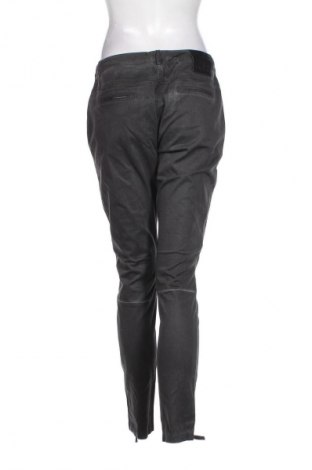 Pantaloni de femei Liebeskind, Mărime M, Culoare Negru, Preț 25,99 Lei