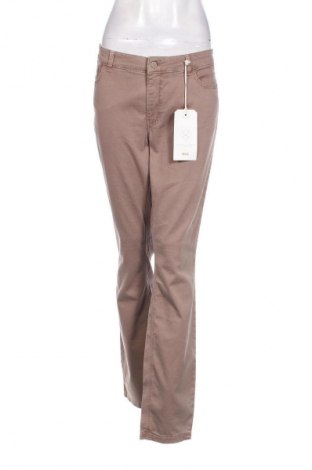 Дамски панталон Mac, Размер XL, Цвят Бежов, Цена 62,40 лв.