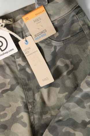 Damenhose Marks & Spencer, Größe M, Farbe Grün, Preis € 18,27