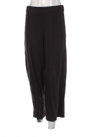Dámské kalhoty  Monki, Velikost S, Barva Černá, Cena  180,00 Kč