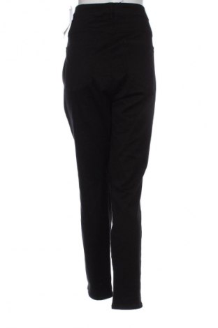 Damenhose ONLY Carmakoma, Größe 3XL, Farbe Schwarz, Preis 31,96 €