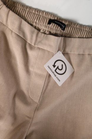 Pantaloni de femei Reserved, Mărime S, Culoare Bej, Preț 33,99 Lei