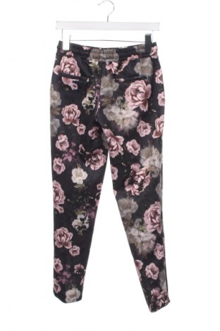 Pantaloni de femei Rich & Royal, Mărime XS, Culoare Multicolor, Preț 223,68 Lei