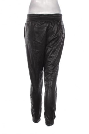 Pantaloni de femei River Island, Mărime S, Culoare Negru, Preț 29,99 Lei