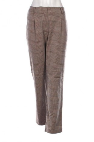 Pantaloni de femei Silvian Heach, Mărime L, Culoare Multicolor, Preț 100,66 Lei