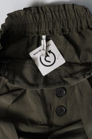 Pantaloni de femei Stradivarius, Mărime S, Culoare Verde, Preț 22,99 Lei