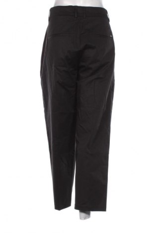 Pantaloni de femei Tommy Hilfiger, Mărime XL, Culoare Negru, Preț 344,99 Lei