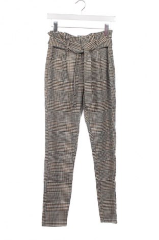 Pantaloni de femei Vero Moda, Mărime XS, Culoare Multicolor, Preț 43,99 Lei