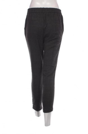 Pantaloni de femei Vero Moda, Mărime S, Culoare Gri, Preț 20,99 Lei