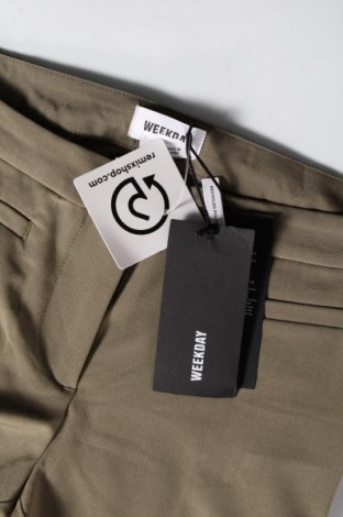 Pantaloni de femei Weekday, Mărime S, Culoare Verde, Preț 67,99 Lei