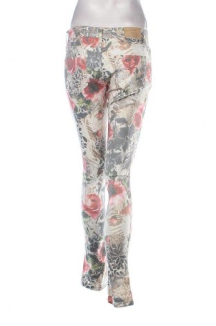 Pantaloni de femei Yaya, Mărime M, Culoare Multicolor, Preț 20,99 Lei