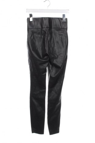 Pantaloni de femei Zara, Mărime XS, Culoare Negru, Preț 69,82 Lei