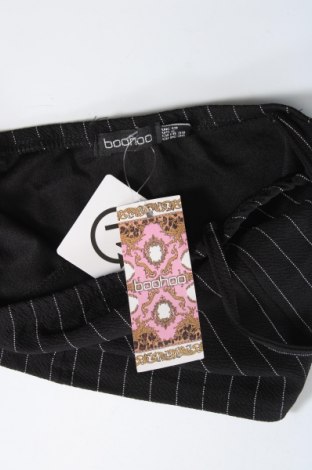 Γυναικείο αμάνικο μπλουζάκι Boohoo, Μέγεθος M, Χρώμα Μαύρο, Τιμή 10,06 €