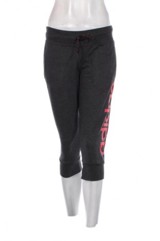 Γυναικείο αθλητικό παντελόνι Adidas, Μέγεθος S, Χρώμα Γκρί, Τιμή 20,29 €