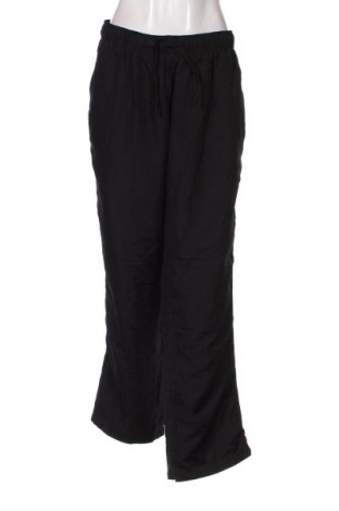 Pantaloni trening de femei Crane, Mărime XL, Culoare Negru, Preț 24,99 Lei