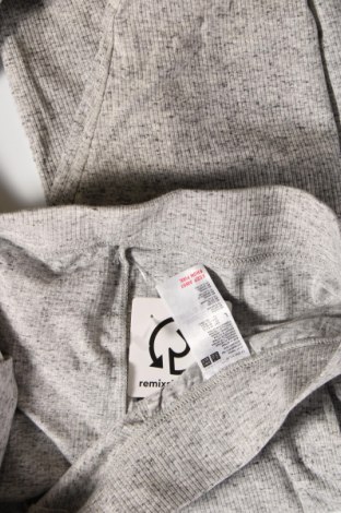 Damen Sporthose Uniqlo, Größe L, Farbe Grau, Preis € 8,99