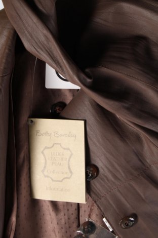 Γυναικείο δερμάτινο μπουφάν Betty Barclay, Μέγεθος M, Χρώμα Καφέ, Τιμή 106,39 €