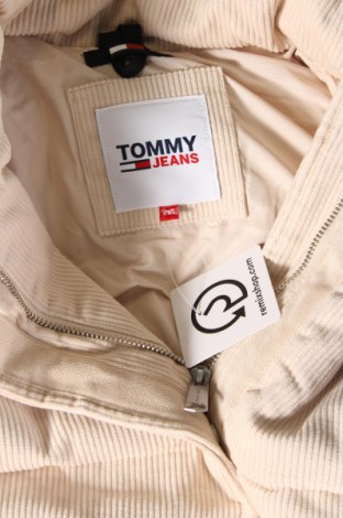 Дамско яке Tommy Jeans, Размер XXS, Цвят Бежов, Цена 314,49 лв.