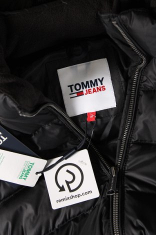 Дамско яке Tommy Jeans, Размер M, Цвят Черен, Цена 247,99 лв.