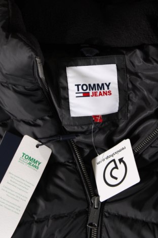 Geacă de femei Tommy Jeans, Mărime M, Culoare Negru, Preț 1.253,99 Lei