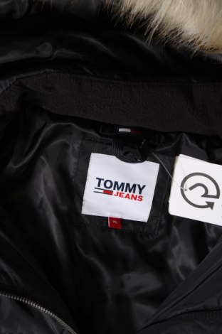 Dámska bunda  Tommy Jeans, Veľkosť XL, Farba Čierna, Cena  178,45 €