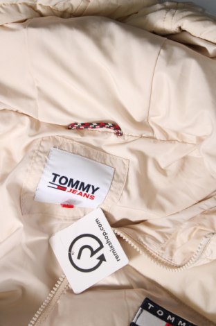 Γυναικείο μπουφάν Tommy Jeans, Μέγεθος L, Χρώμα  Μπέζ, Τιμή 126,99 €