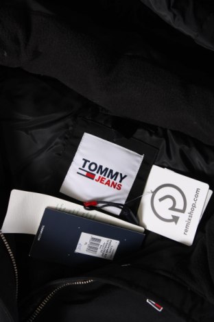 Дамско яке Tommy Jeans, Размер XL, Цвят Черен, Цена 247,99 лв.