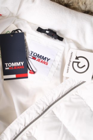 Geacă de femei Tommy Jeans, Mărime XXS, Culoare Alb, Preț 1.253,99 Lei