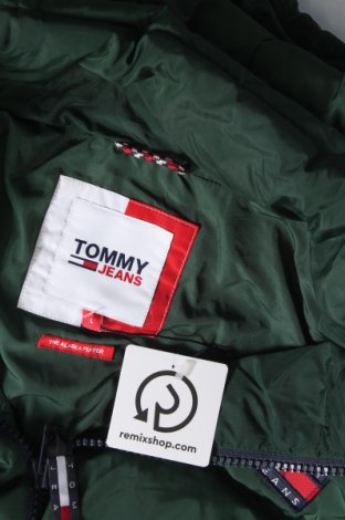 Дамско яке Tommy Jeans, Размер L, Цвят Зелен, Цена 314,49 лв.