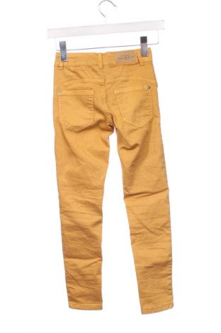 Kinderjeans Page One, Größe 8-9y/ 134-140 cm, Farbe Gelb, Preis 9,99 €