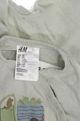 Детски гащеризон H&M, Размер 2-3m/ 56-62 см, Цвят Зелен, Цена 18,22 лв.