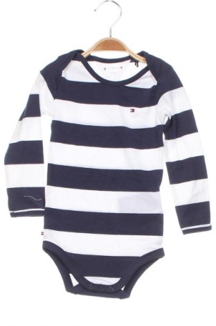 Παιδικό σύνολο Tommy Hilfiger, Μέγεθος 12-18m/ 80-86 εκ., Χρώμα Πολύχρωμο, Τιμή 67,79 €