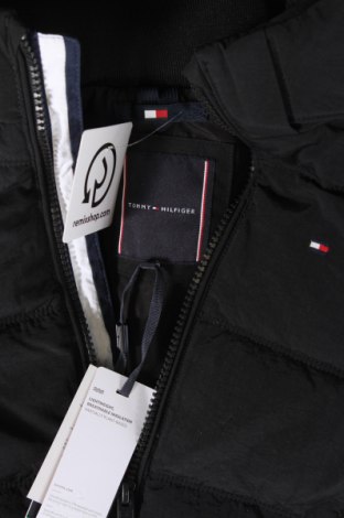 Geacă pentru copii Tommy Hilfiger, Mărime 2-3y/ 98-104 cm, Culoare Negru, Preț 596,99 Lei