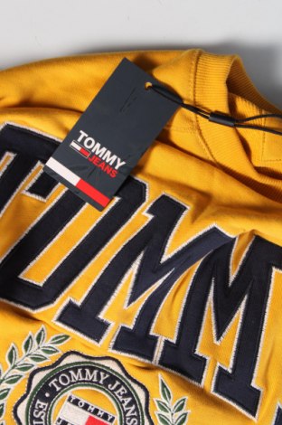 Pánske tričko  Tommy Jeans, Veľkosť M, Farba Žltá, Cena  36,45 €