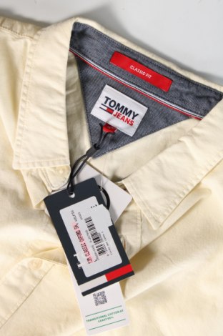 Cămașă de bărbați Tommy Jeans, Mărime L, Culoare Galben, Preț 245,99 Lei