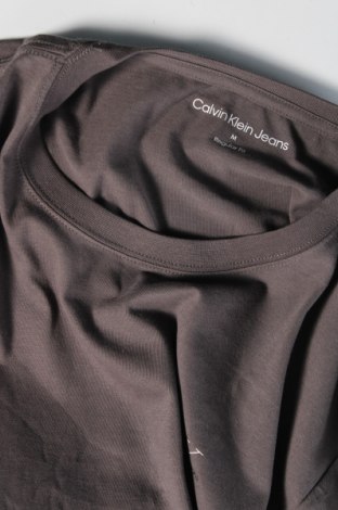 Pánske tričko  Calvin Klein Jeans, Veľkosť M, Farba Sivá, Cena  39,69 €