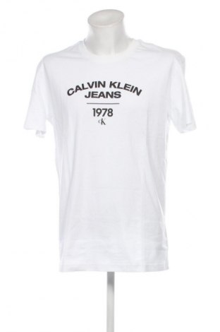 Herren T-Shirt Calvin Klein Jeans, Größe XL, Farbe Weiß, Preis 26,99 €