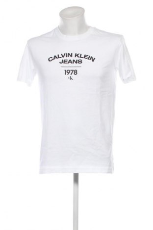 Herren T-Shirt Calvin Klein Jeans, Größe S, Farbe Weiß, Preis 23,29 €