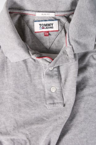 Pánské tričko  Tommy Jeans, Velikost XS, Barva Šedá, Cena  1 517,00 Kč