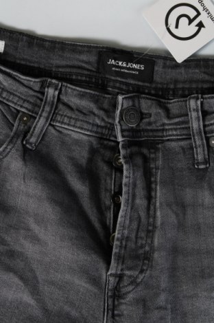 Herren Jeans Jack & Jones, Größe M, Farbe Grau, Preis 33,40 €