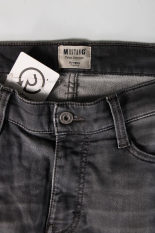 Herren Jeans Mustang, Größe M, Farbe Grau, Preis 7,99 €